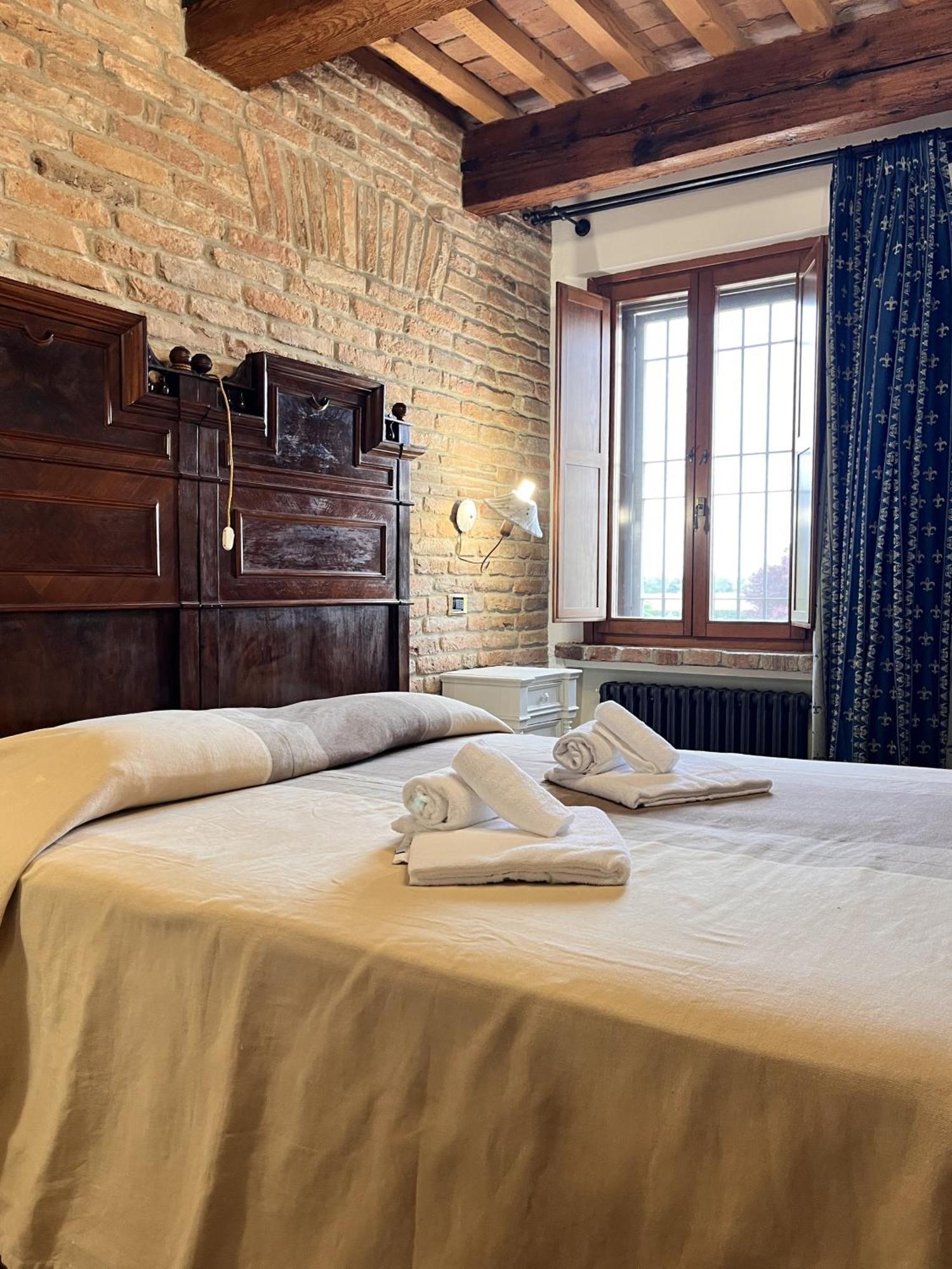Locanda Corte Arcangeli Ferrara Ngoại thất bức ảnh